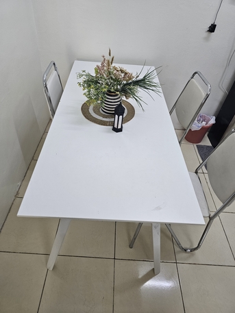 Riyadh, Household Items, SAR 200,  8 Seater Dinning Table Set