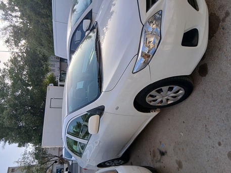 Riyadh, Vehicles, Cars & Trucks , SAR 23000,  Toyota Corolla,  2013,  Manual,  322000 KM,    1.6  | Original Engine & Gear | Excellent White Body