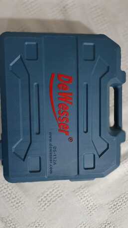 Dammam, Electrical & Plumbing, SAR 150,  De Wesser Cordless Drill 18 V With Accessories ( New)