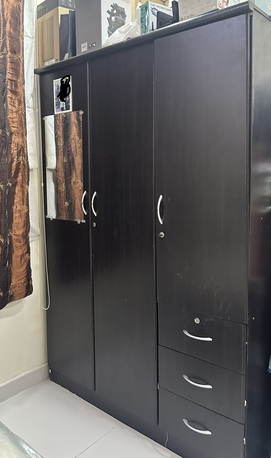 Hidd, Furniture, BHD 25,  King Size Bed, Matress And Wardrobe
