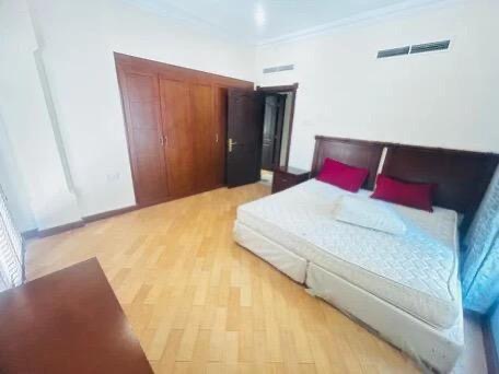 Burhama, Holiday/Vacation Rentals, BHD 140/month,  2 BR,  Sharing Room Available In 2 Bedroom Flat &ndash; For Two Month Only