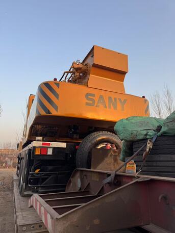 Dammam, Heavy Equipment, SAR 300,  Mobile Crane