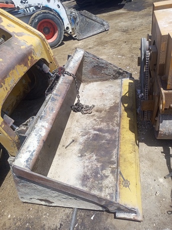 Riyadh, Heavy Equipment, SAR 43000,  Skeed Steer Bobcat Cat B3