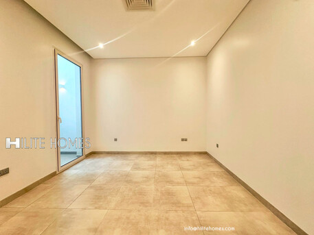 Kuwait City, Apartments, Flats, Houses & Villas, KWD 1100/month,  3 BR,  Three Master Bedroom Floor For Rent In Rawda