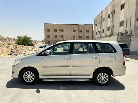 Riyadh, Vehicles, Cars & Trucks , SAR 30,  Toyota Inova,  2012,  Automatic,  590 KM,  Innova Sale