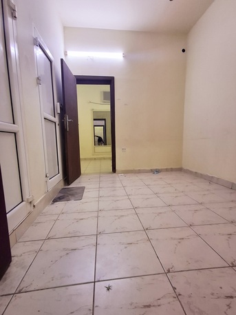 Gudaibiya, Apartments, Flats, Houses & Villas, BHD 150/month,  1 BR,  Semi Furnished 1 BHK Flat With Unlimited Ewa & Balcony @150/BD In Gudaibiya