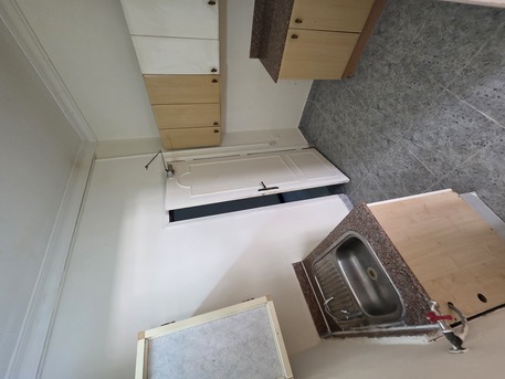 Gudaibiya, Apartments, Flats, Houses & Villas, BHD 150/month,  Studio,  Semi Furnished 1 Bedroom Studio Flat With Unlimited Ewa & Balcony @150/BD In Gudaibiya