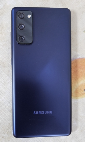 Riyadh, Mobile Phones, SAR 550,  Samsung S20 FE