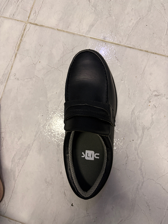 Yanbu, Clothing & Accessories, SAR 140,  New SLIC Safety Shoes (with Box) Size-43