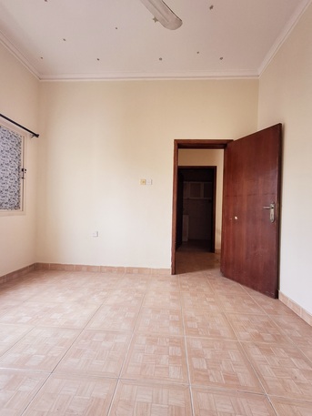 Hoora, Apartments, Flats, Houses & Villas, BHD 130/month,  1 BR,  - Bright & Neet UN Furnished 1 BHK Flat Without Ewa @130/ BD In Hoora