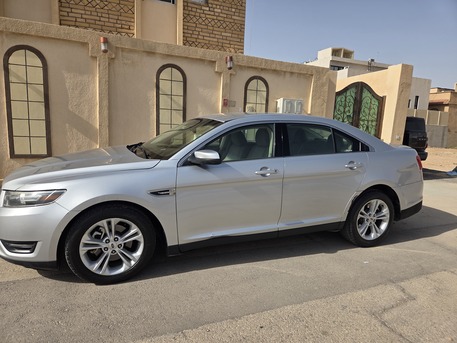Riyadh, Vehicles, Cars & Trucks , SAR 40,  Ford Taurus SEL,  2016,  Automatic,  370000 KM,  Ford Taurus   First Owner