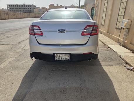 Riyadh, Vehicles, Cars & Trucks , SAR 40,  Ford Taurus SEL,  2016,  Automatic,  370000 KM,  Ford Taurus   First Owner