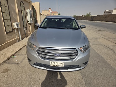 Riyadh, Vehicles, Cars & Trucks , SAR 40,  Ford Taurus SEL,  2016,  Automatic,  370000 KM,  Ford Taurus   First Owner