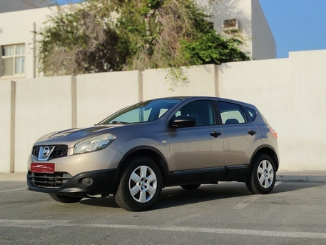 Muharraq, Vehicles, Cars & Trucks , BHD 1,  Nissan Qashqai,  2013,  Automatic,  172000 KM,   For Sale