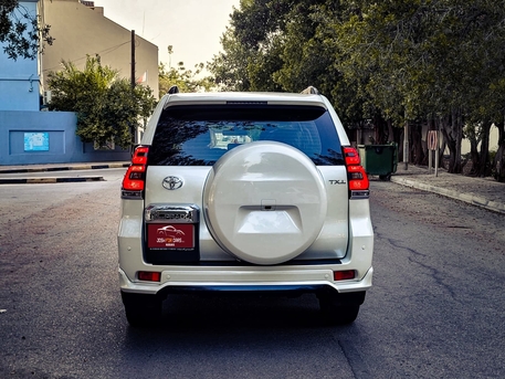 Muharraq, Vehicles, Cars & Trucks , BHD 1,  Toyota Land Cruiser,  2022,  Automatic,  79000 KM,   PRADO