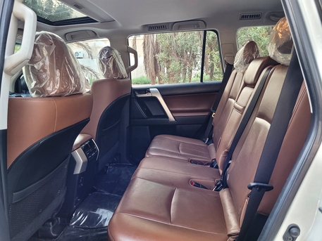 Muharraq, Vehicles, Cars & Trucks , BHD 1,  Toyota Land Cruiser,  2022,  Automatic,  79000 KM,   PRADO