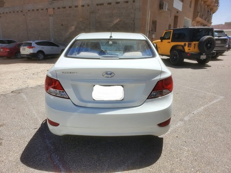 Al Thuqbah, Vehicles, Cars & Trucks , SAR 14000,  Hyundai Accent,  2014,  Automatic,  465 KM,