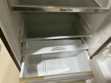 Al Rakah Al Shamaliyah, Appliances, SAR 1000,  Samsung Double Door Refrigerator For Sale &ndash; 368L