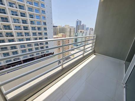 Juffair, Apartments, Flats, Houses & Villas, BHD 300/month,  Furnished,  1 BR,  85 Sq. Meter,  Luxury 1 Bhk Flat | Family Building | Balcony | Free Wifi & Hk Service | With CPR Address