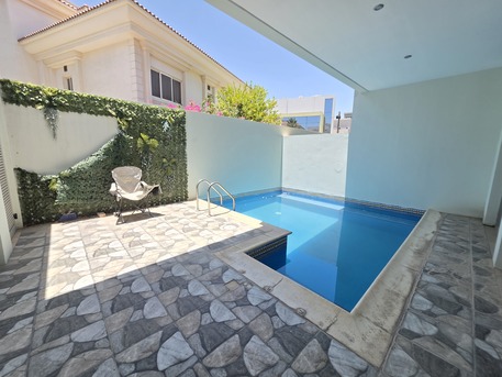 Mahooz, Villas, BHD 850,  Furnished,  350 Sq. Meter,  3 Bhk Villa + Maid Room | Private Pool Luxurious & Classy | Extremely Spacious | Free Wifi