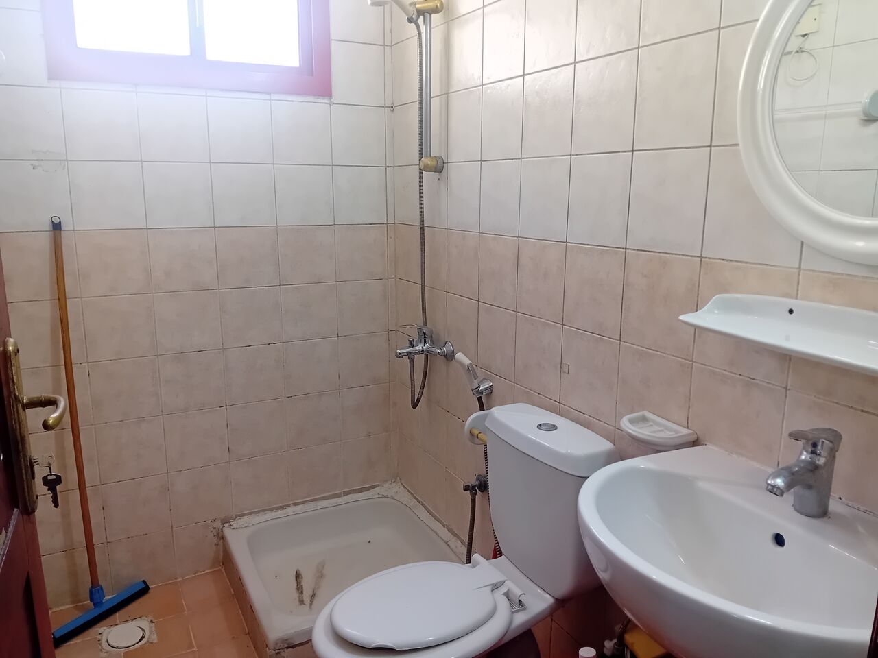 Mahooz, Apartments, Flats, Houses & Villas, BHD 230/month,  1 BR,  Mahooz, Specious 1 Bed Room F.f Flat For Rent