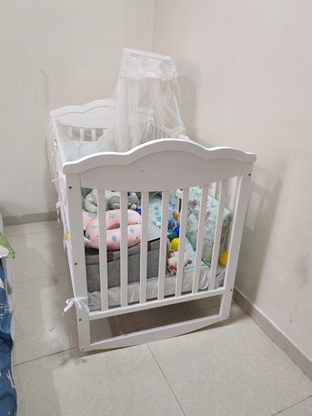 Dammam, Baby & Kid Stuff, SAR 350,  Baby Swinging Cot With Wheel