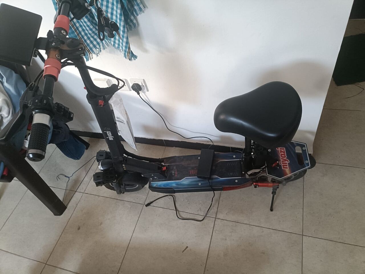 Khobar, Bicycles, SAR 1000,  Electric Scooter