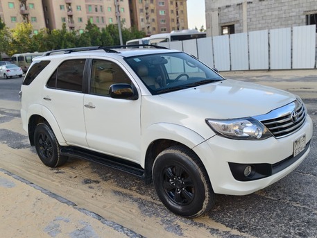 Khobar, Vehicles, Cars & Trucks , SAR 42000,  Toyota Fortuner,  2015,  Automatic,  414691 KM,  , , , , Excellent Condition For Sale