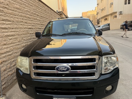 Riyadh, Vehicles, Cars & Trucks , SAR 24000,  Ford Expedition,  2013,  Automatic,  380000 KM,  Car For Sale /