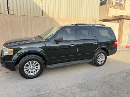 Riyadh, Vehicles, Cars & Trucks , SAR 24000,  Ford Expedition,  2013,  Automatic,  380000 KM,  Car For Sale /