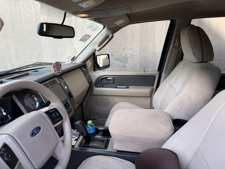 Riyadh, Vehicles, Cars & Trucks , SAR 24000,  Ford Expedition,  2013,  Automatic,  380000 KM,  Car For Sale /