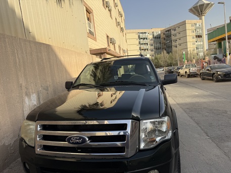 Riyadh, Vehicles, Cars & Trucks , SAR 24000,  Ford Expedition,  2013,  Automatic,  380000 KM,  Car For Sale /