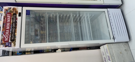 Hofuf, Appliances, SAR 1000,  Shop Counter Table And Super Market Refrigerator