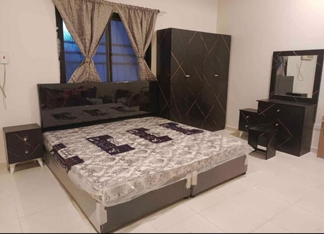 Jeddah, Furniture, SAR 1,  COMPLETE WOODEN BEDROOM FURNITURE SETS ON SPECIAL OFFER 1600 SAR