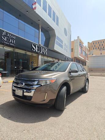 Riyadh, Vehicles, Cars & Trucks , SAR 35000,  Ford Edge,  2013,  Automatic,  234000 KM,   Limited  In Very Good Condition