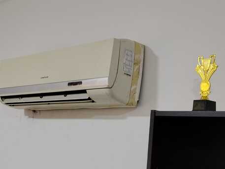 Al Faisaliyah, Air Conditioners, SAR 500,  Clean Air Conditioners - 4 Window And 1 Split AC