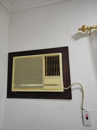 Al Faisaliyah, Air Conditioners, SAR 500,  Clean Air Conditioners - 4 Window And 1 Split AC
