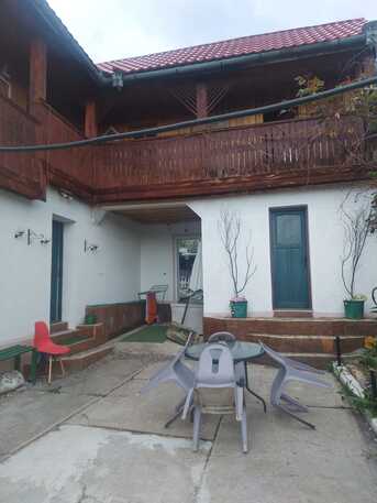 Bucharest, Real Estate For Sale, EUR 98000,  6 BR,  Casă Situată &Icirc;n Satul Vale, Județul Sibiu. Transilvania, Romania