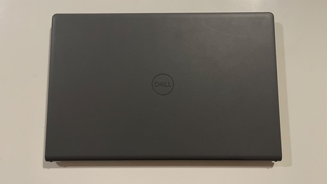 Al Malaz, Computers, SAR 1800,  Dell Inspiron 15 3000 Laptop