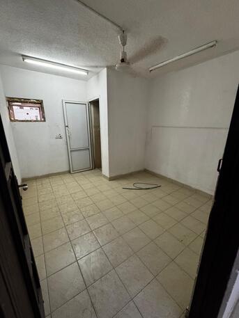Riyadh, Apartments, Flats, Houses & Villas, SAR 25000/month,  2 BR,  Malaz Small Flat For Rent In Malaz