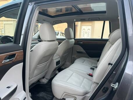Riyadh, Vehicles, Cars & Trucks , SAR 65000,  GAC GS8,  2022,  Automatic,  76000 KM,    4WD Full Options With Sunroof N Sales Accident Free Car (family Exit Sales)
