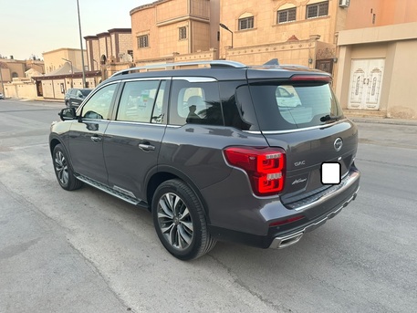 Riyadh, Vehicles, Cars & Trucks , SAR 65000,  GAC GS8,  2022,  Automatic,  76000 KM,    4WD Full Options With Sunroof N Sales Accident Free Car (family Exit Sales)