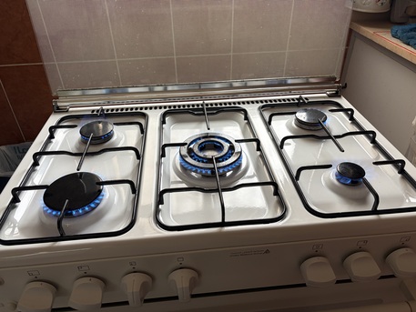 Bani Malik, Household Items, SAR 500,  TERIM Italian Cooking Range With 5 Burner And Oven