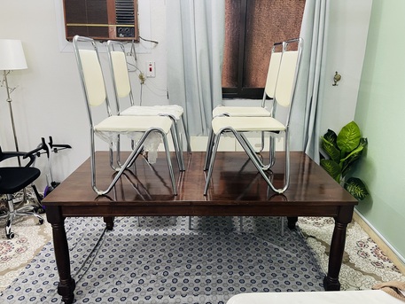 Al Rawdah, Household Items, SAR 250,  Dining Table With Chairs