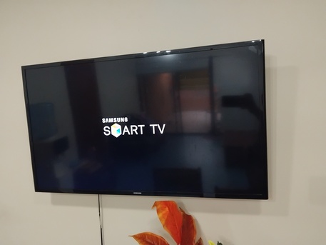 Dhahran, Electronics, SAR 450,  SMART TV
