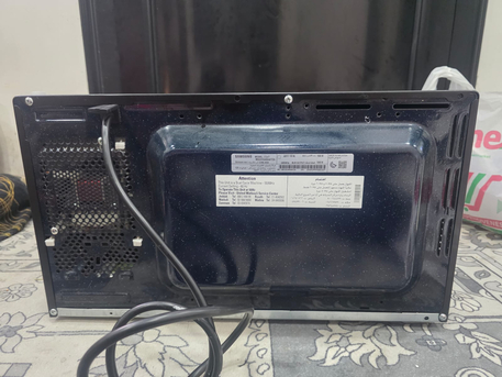 Al Khobar Al Shamalia, Collectibles, SAR 450,  New Samaung Microwave 30L.  In Very Good Condition Almost New  Latest Model For Sale  Used