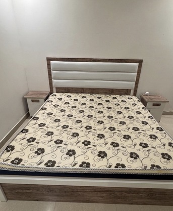 Al Malaz, Furniture, SAR 600,  Excellent Condition Bed, Matress And Two Side Drawer For Sale