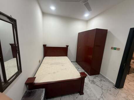Gudaibiya, Apartments, Flats, Houses & Villas, BHD 160/month,  Furnished,  1 BR,  Semi Furnished 1 BHK In Gudaibiya With EWA , Unlimited