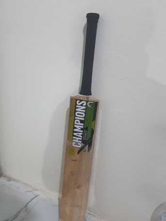 Al Wizarat, Sporting Goods, SAR 100,  Hard Tennis Champion Cricket Bat For Sale