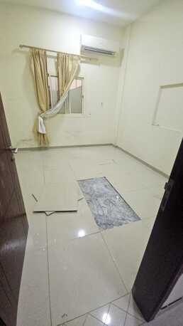 Salmaniya, Apartments, Flats, Houses & Villas, BHD 280/month,  2 BR,  2 Bedroom Semi Furnished Flat For Rent With Ewa Unlimited